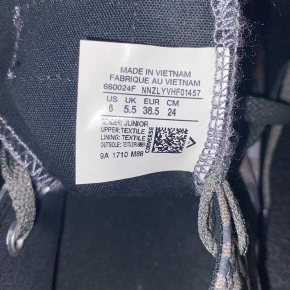 Converse - Picture 6 of 7